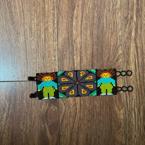 Mexican beaded bracelet - Picture 2 of 2